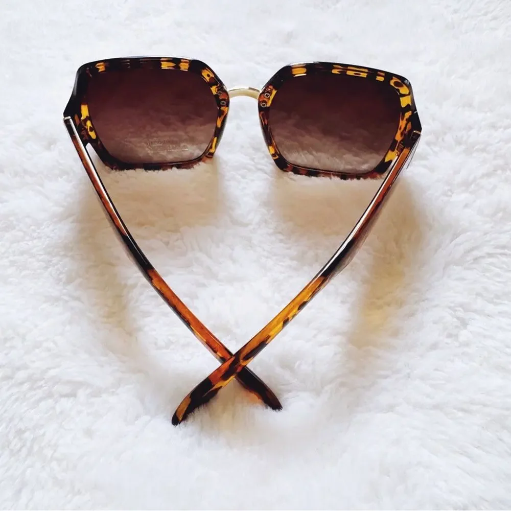 Layla Tortoise Brown Sleek Square Sunglasses
